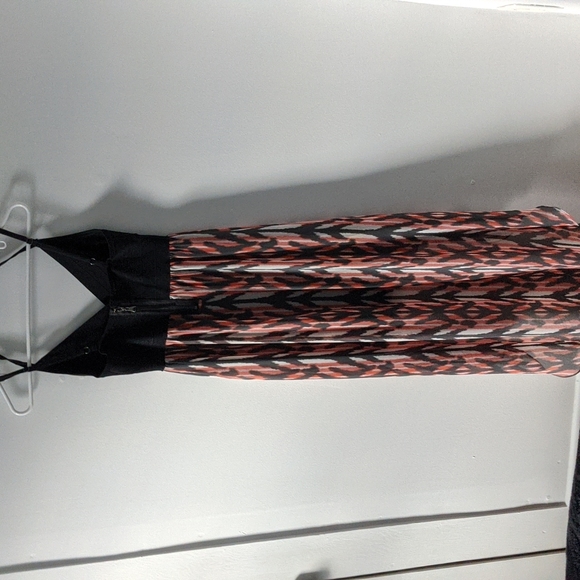 Guess Dresses & Skirts - Guess Hi Low Maxi Dress Halter Stretch Print Sexy Size Small